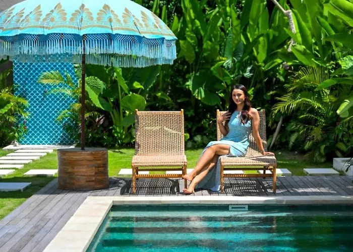 Luxury 2 Bedroom Tropical